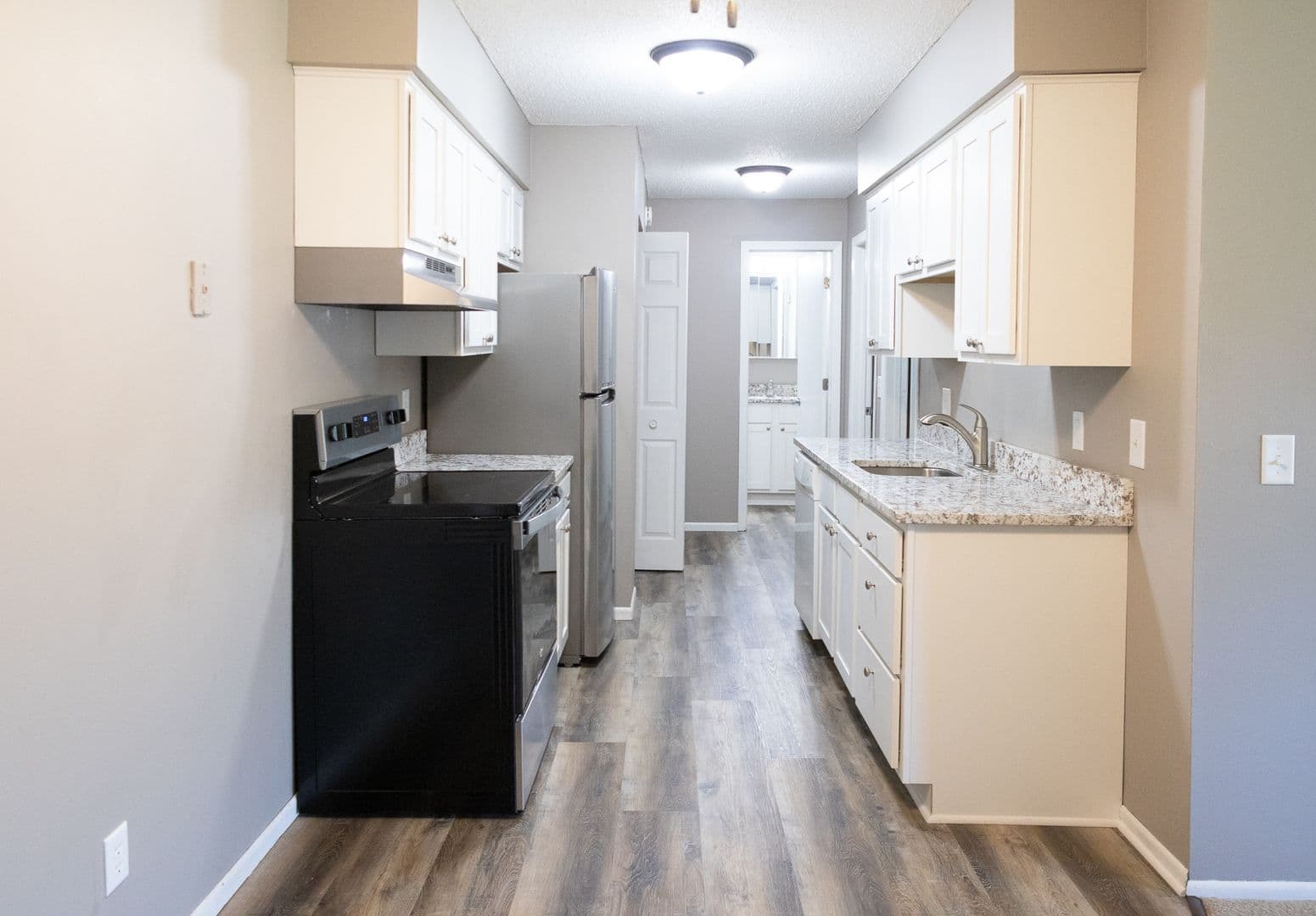 Farmington Apartment: 1337 Centennial Dr