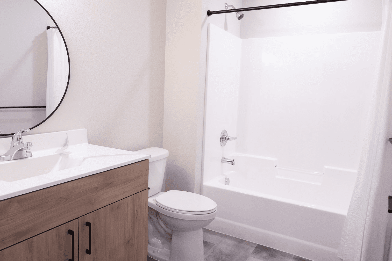 Duluth Apartment: 3425 Eischen Court