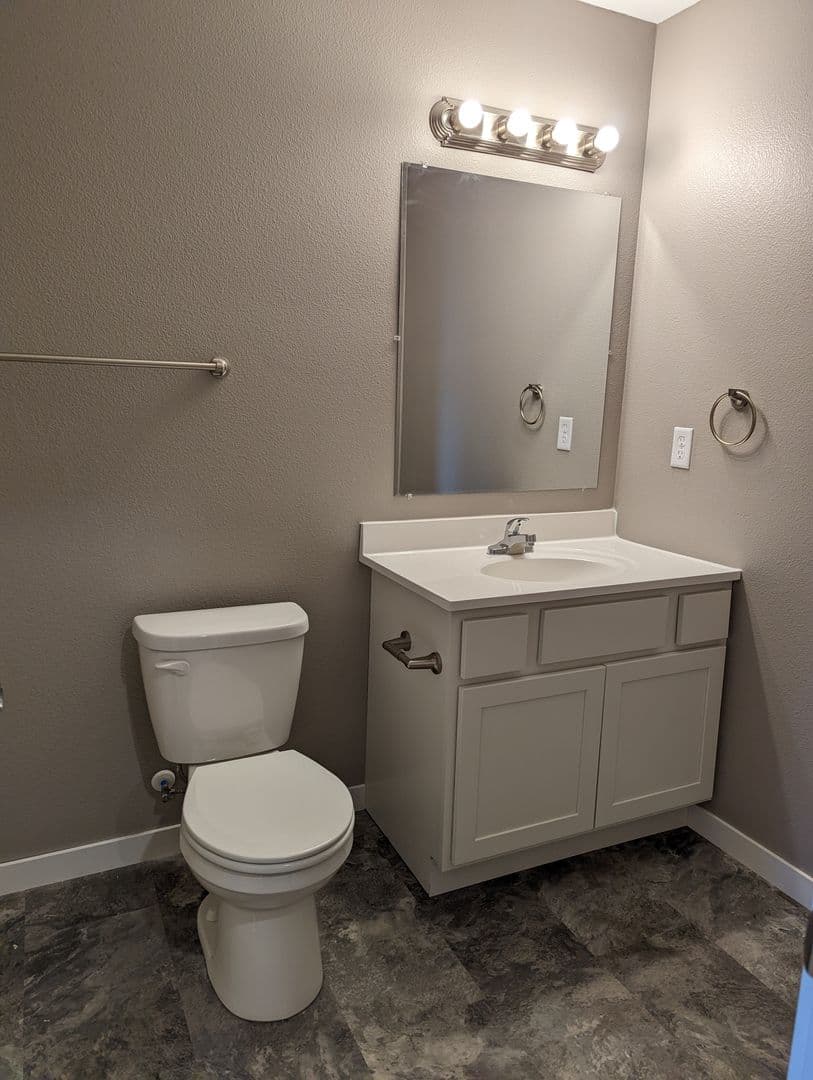 Alexandria Apartment: 1873 10th Avenue E.