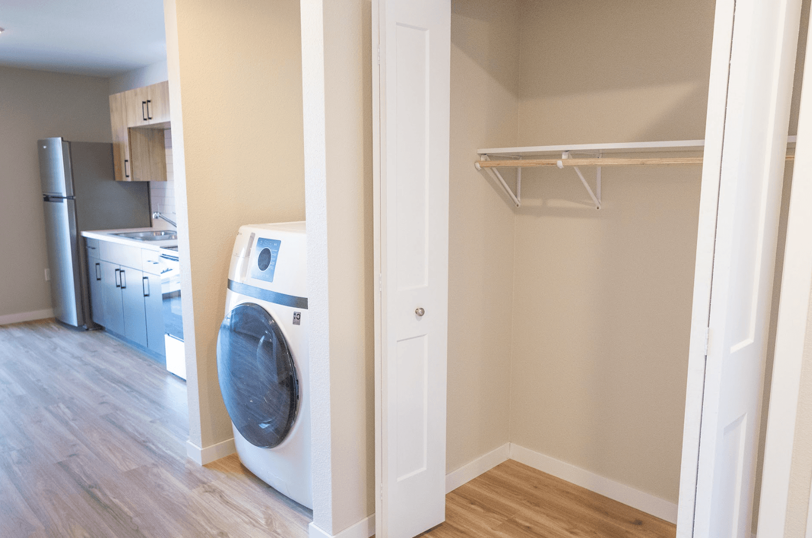 Duluth Apartment: 3425 Eischen Court