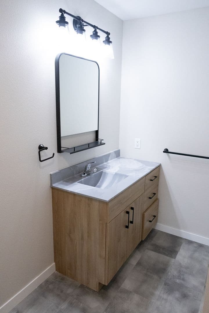 Faribault Apartment: 1760 Willow Street
