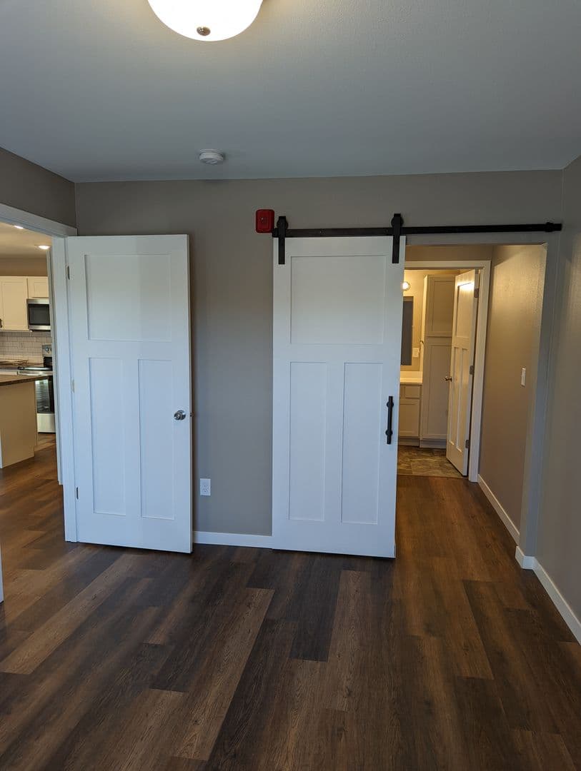 Alexandria Apartment: 1873 10th Avenue E.