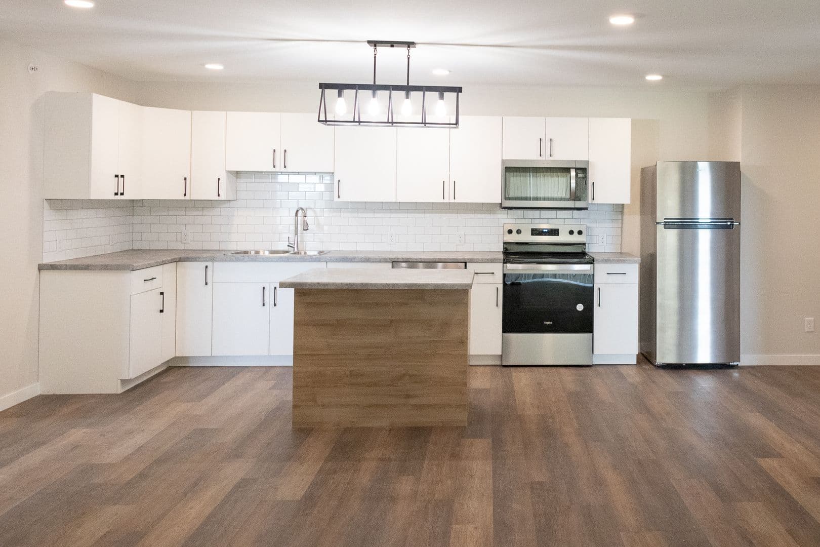 Faribault Apartment: 1740 Willow Street