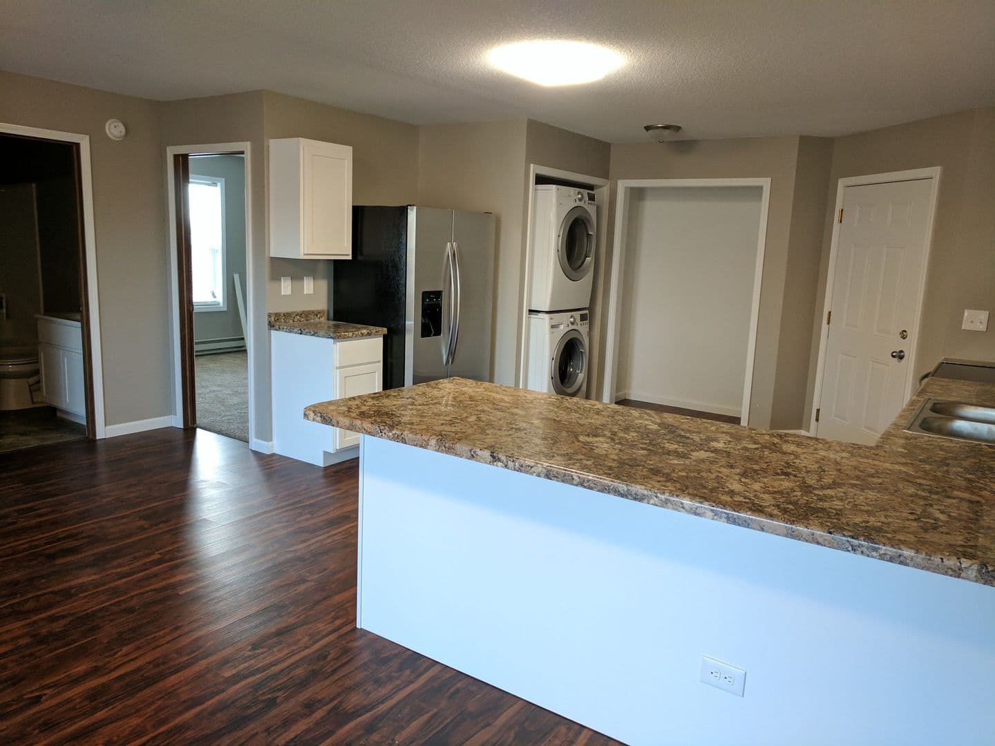 Alexandria Apartment: 1964 10th Avenue E.