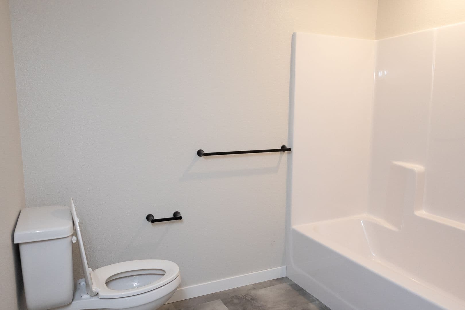 Duluth Apartment: 3425 Eischen Court
