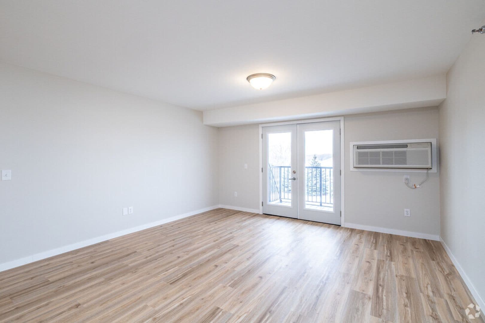 Owatonna Apartment: 2575 Cedar Avenue North