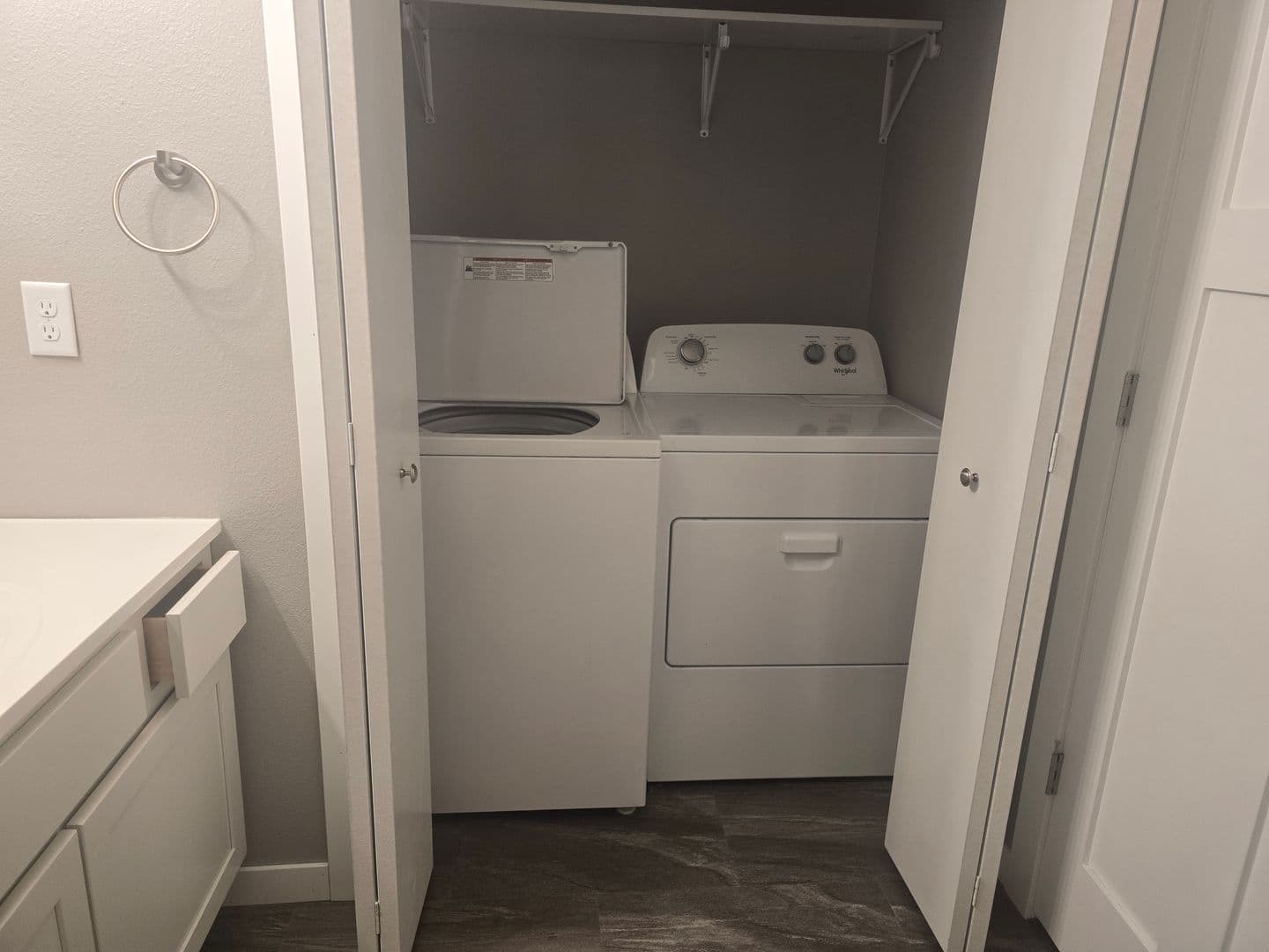 Willmar Apartment: 1021 30th Street Northwest