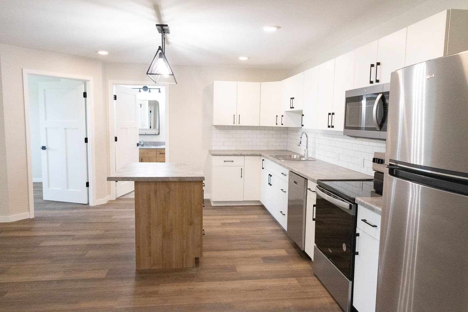 Faribault Apartment: 1740 Willow Street