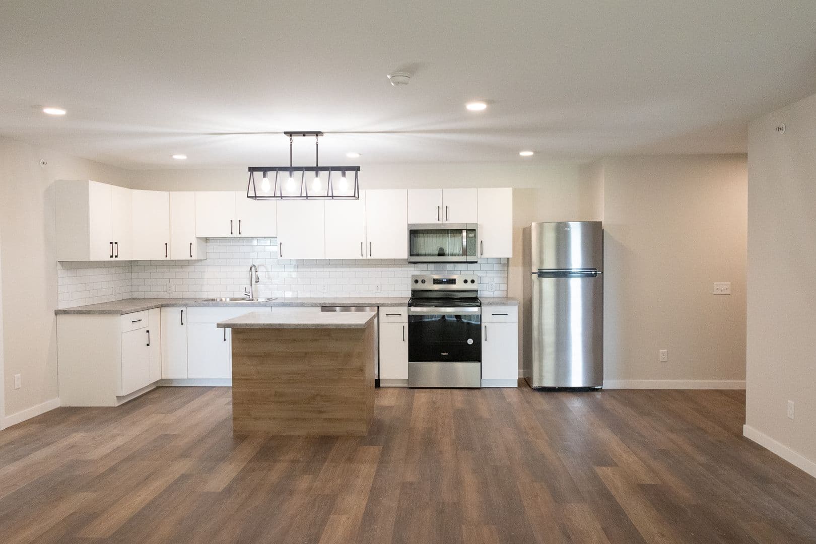 Faribault Apartment: 1740 Willow Street