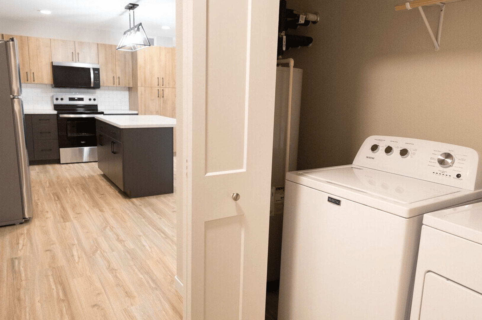 Morris Apartment: 506 Columbia Avenue
