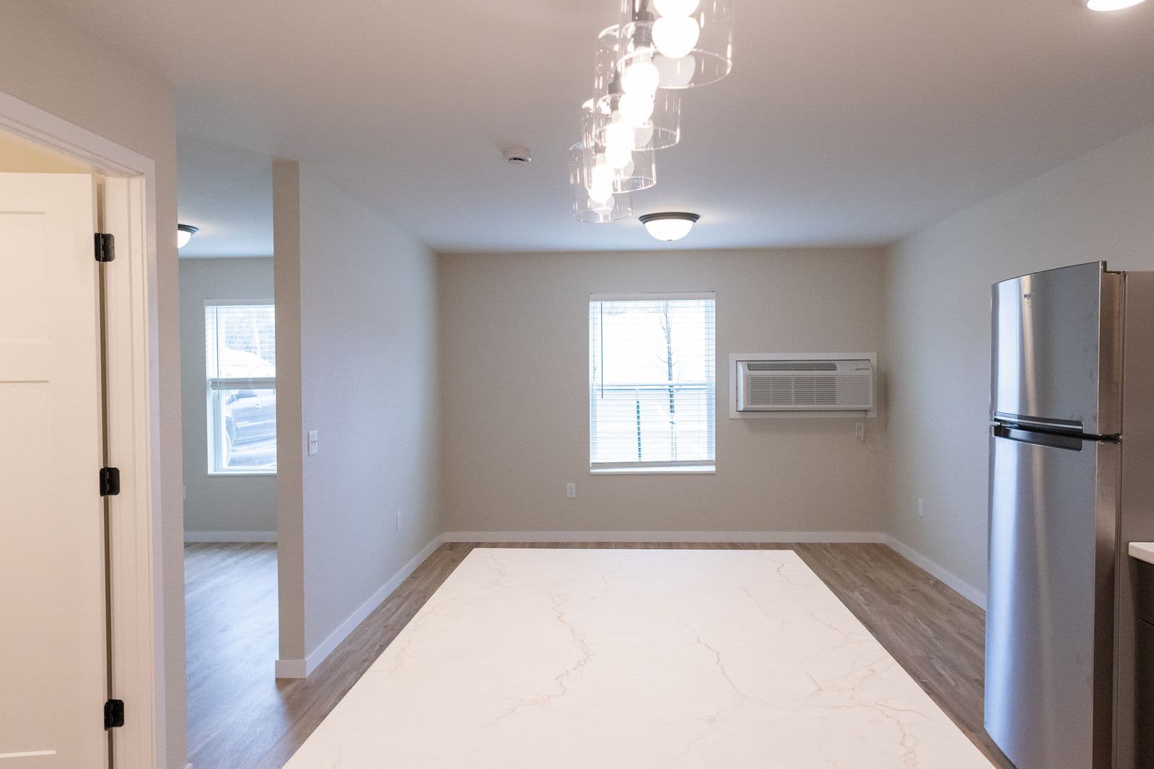 Alexandria Apartment: 1825 Oakview Ave SE