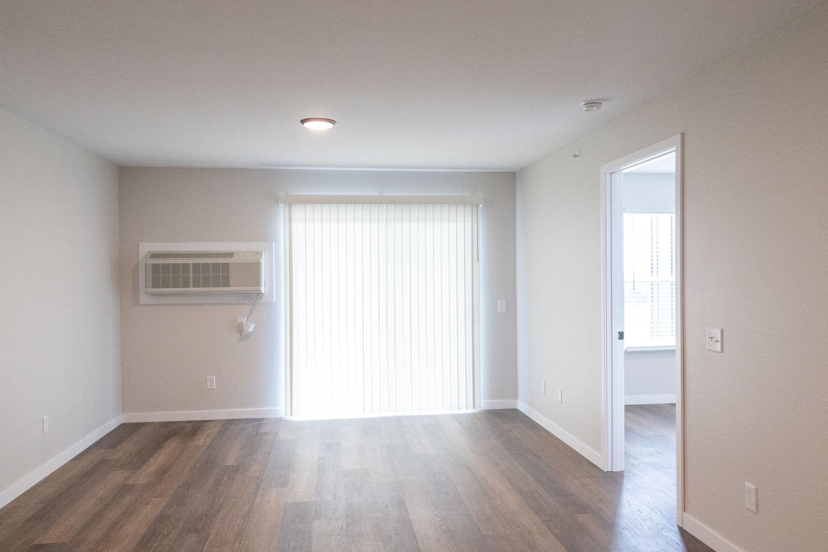 Faribault Apartment: 1740 Willow Street