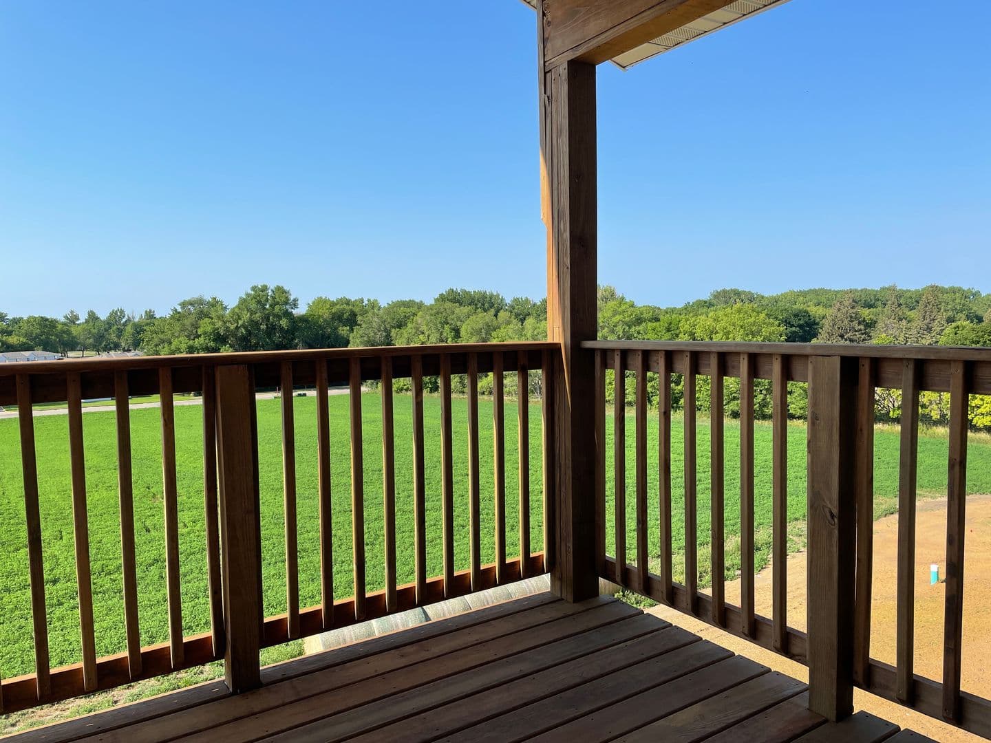 Willmar Apartment: 1011 30th St. NW