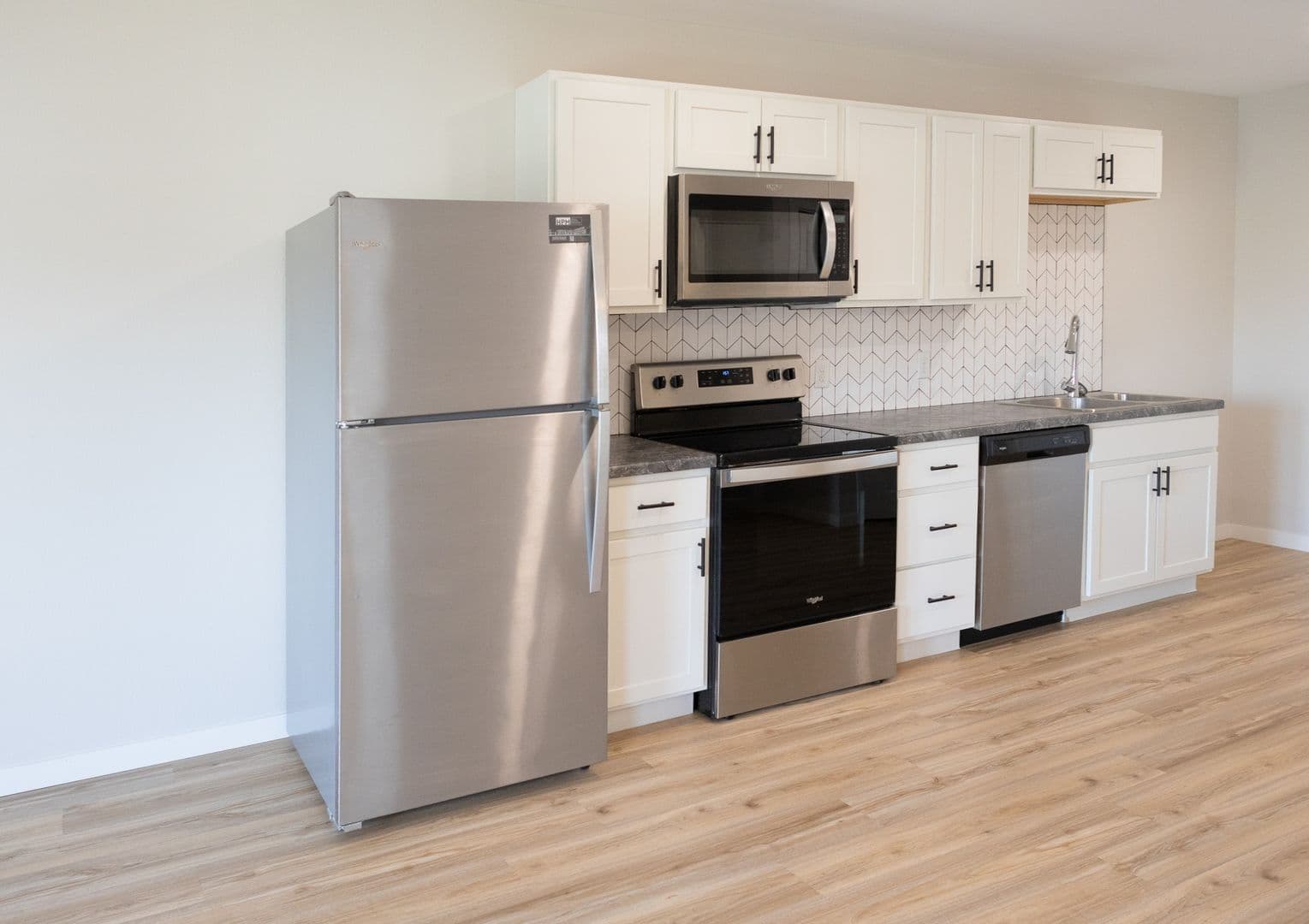 Owatonna Apartment: 2575 Cedar Avenue North