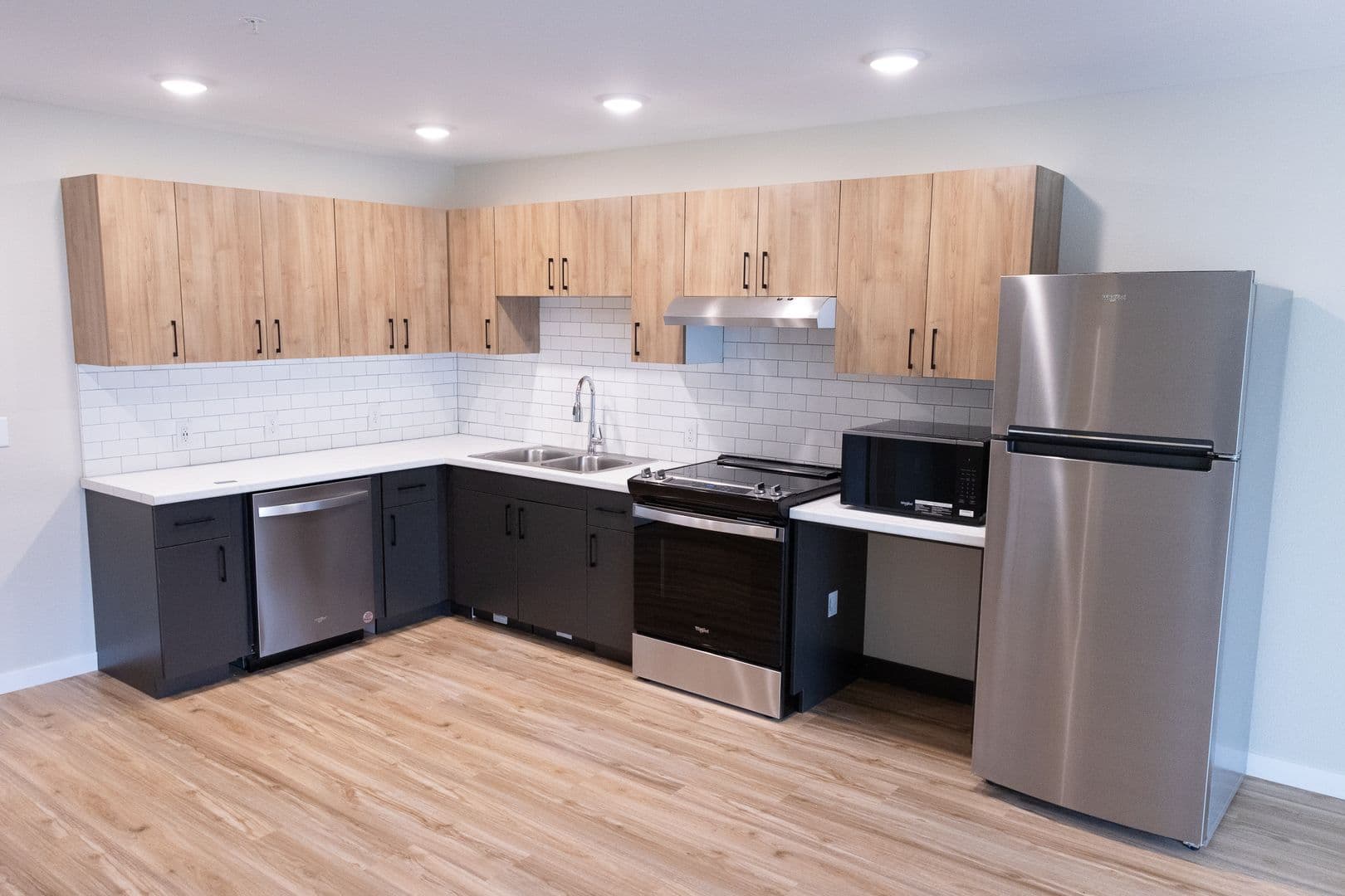 Faribault Apartment: 1750 Willow St