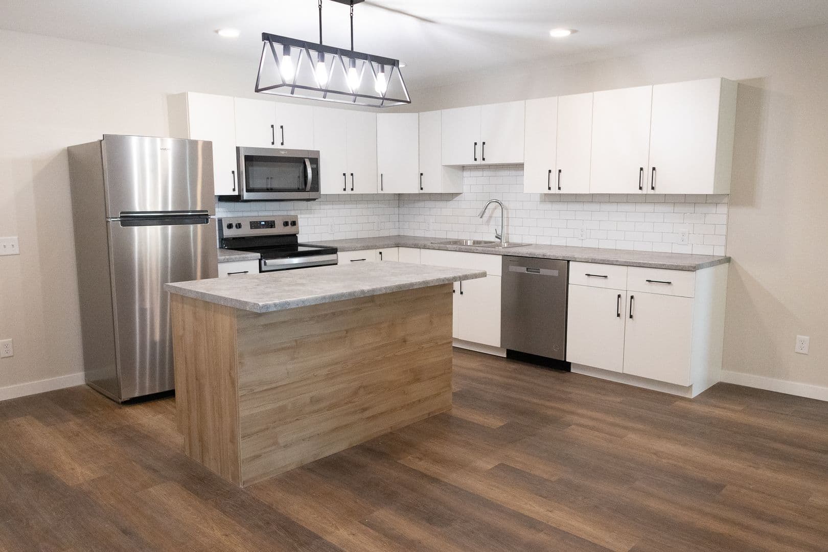 Faribault Apartment: 1740 Willow Street