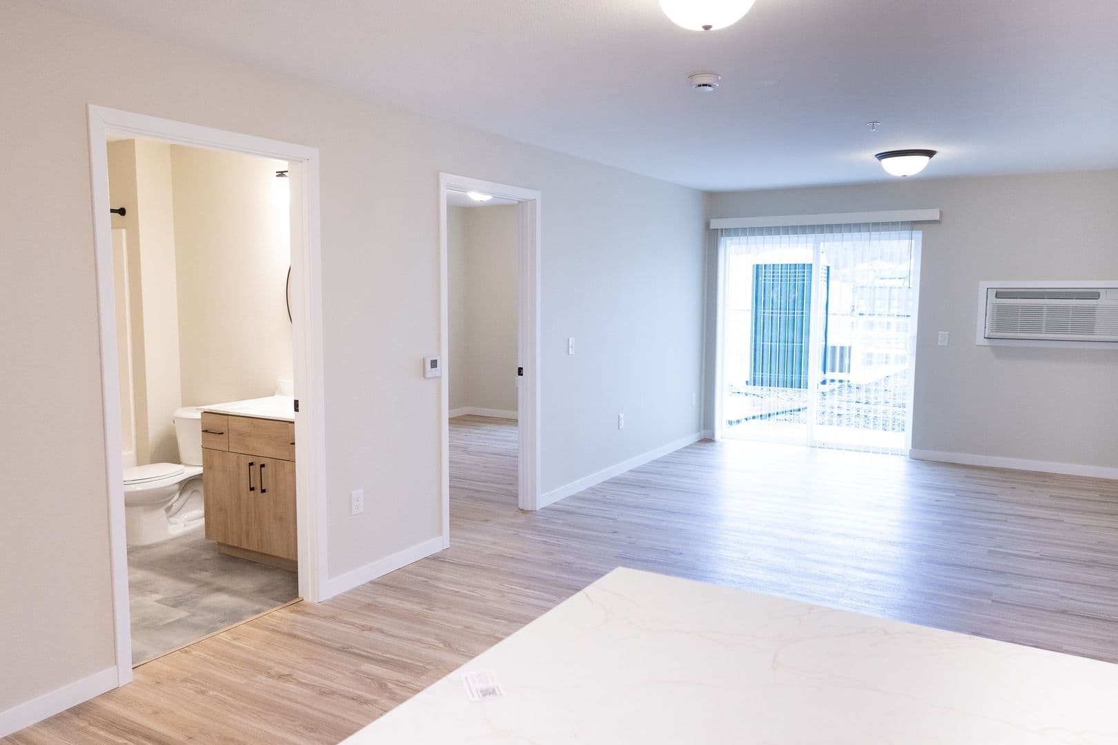 Alexandria Apartment: 1825 Oakview Ave SE