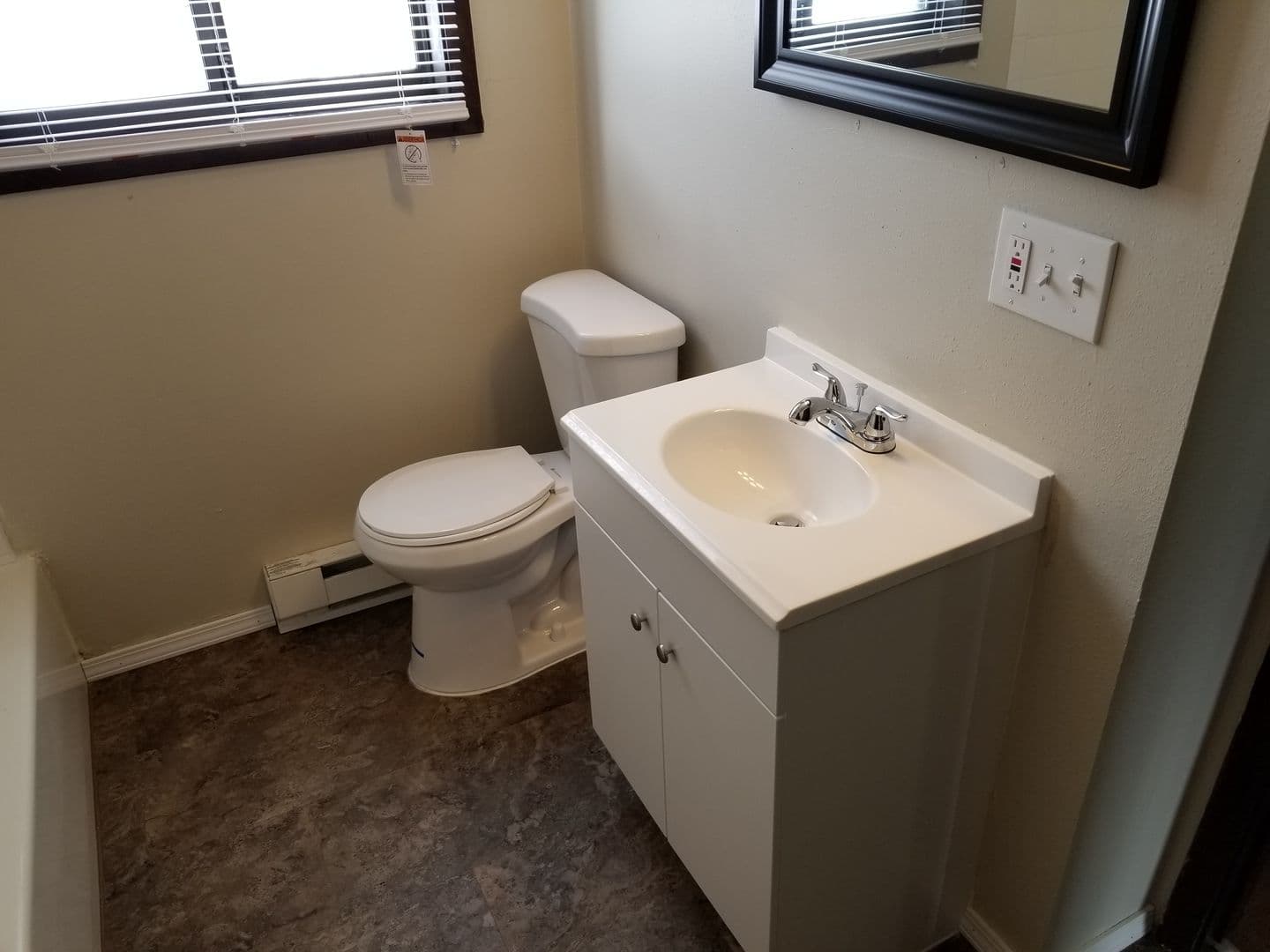 Fergus Falls Apartment: 407 West Fir Avenue