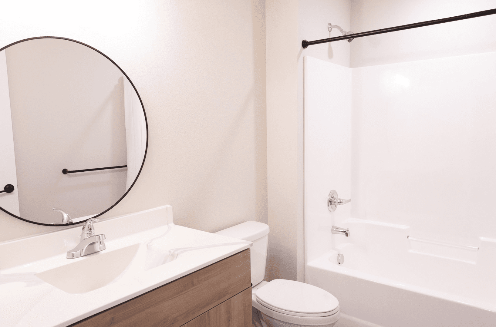 Duluth Apartment: 3425 Eischen Court