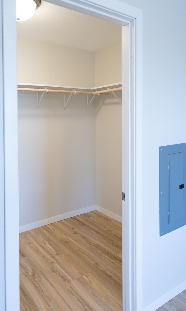 Owatonna Apartment: 2575 Cedar Avenue North