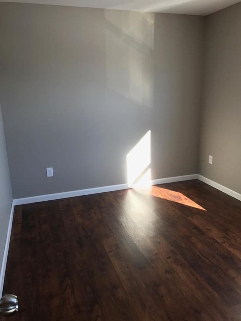 Pelican Rapids Apartment: 520 3rd Street NW