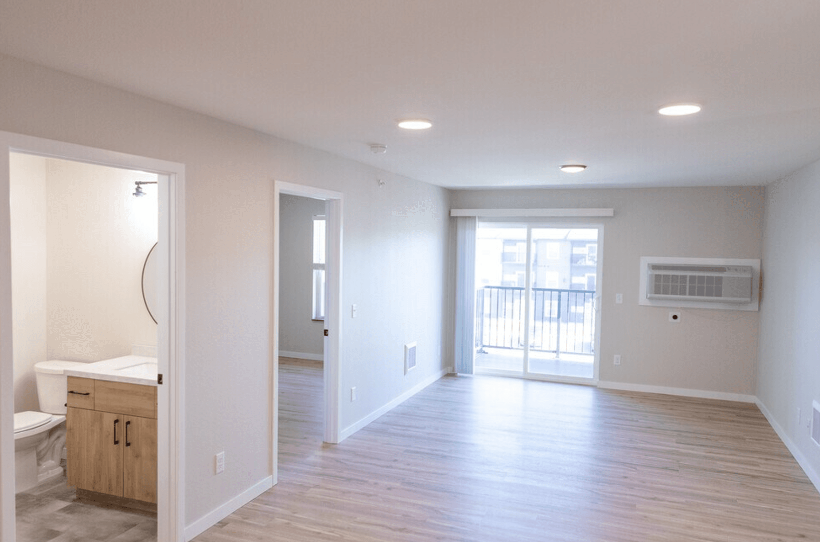 Morris Apartment: 506 Columbia Avenue