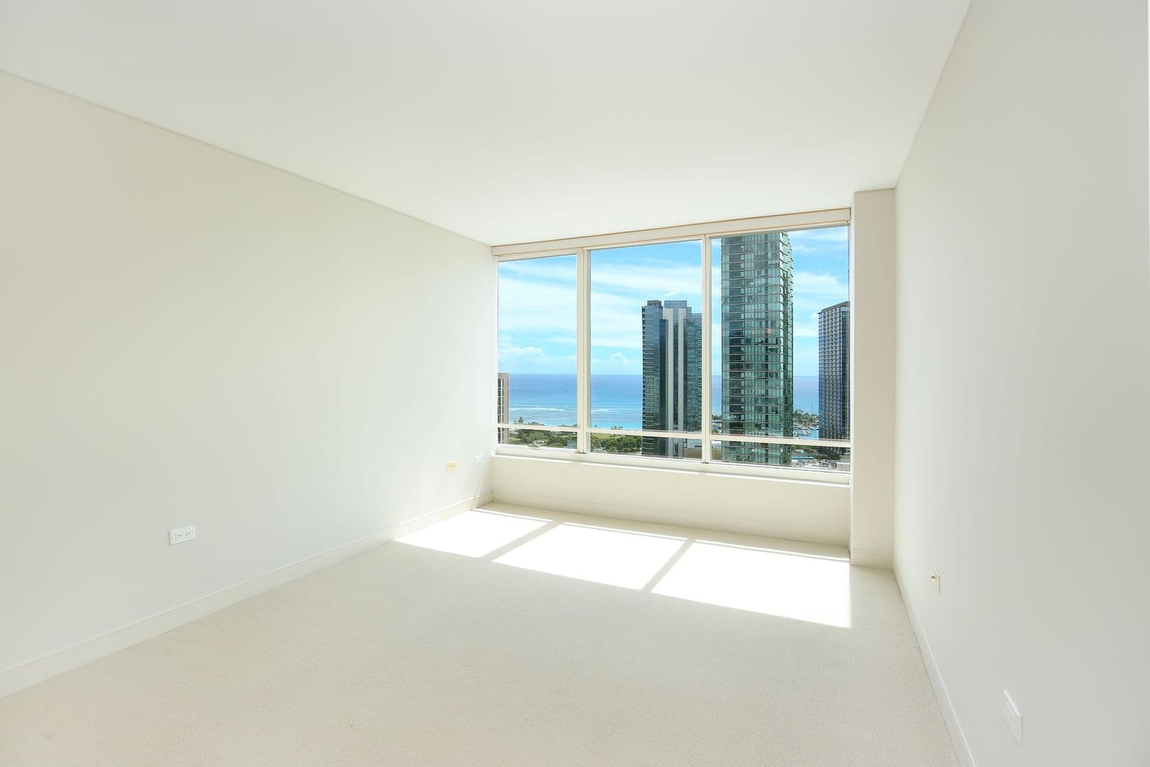 Honolulu Condo: 1009 Kapiolani Blvd #3104