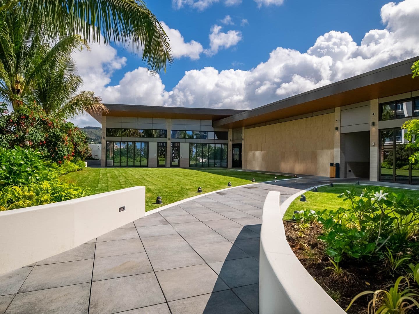 Honolulu Condo: 1515 Liona Street Unit #2718