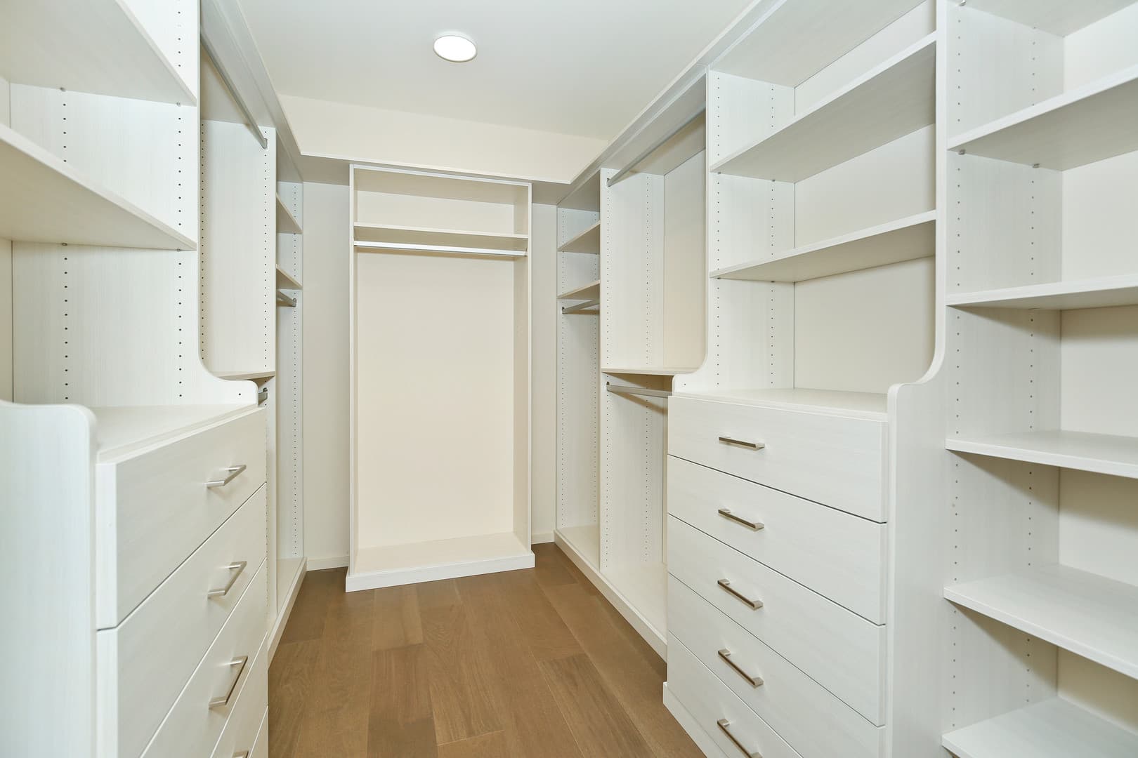Honolulu Condo: 1388 Ala Moana Blvd.