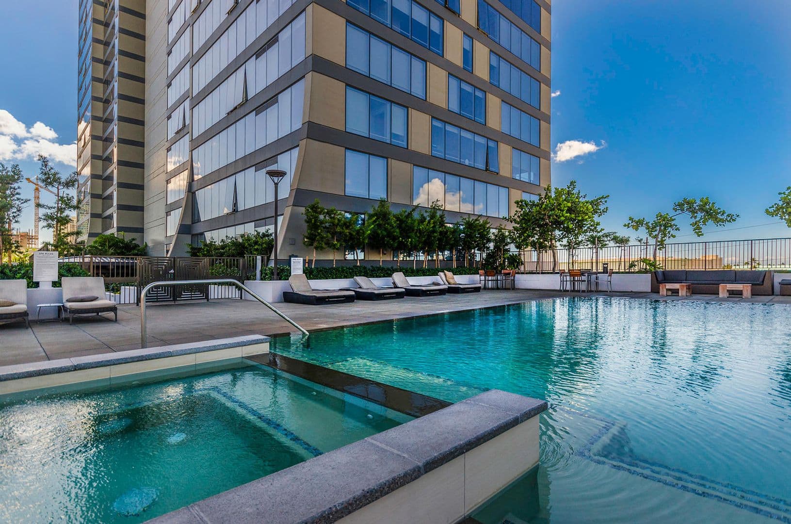 Honolulu Condo: 1009 Kapiolani Blvd #3104