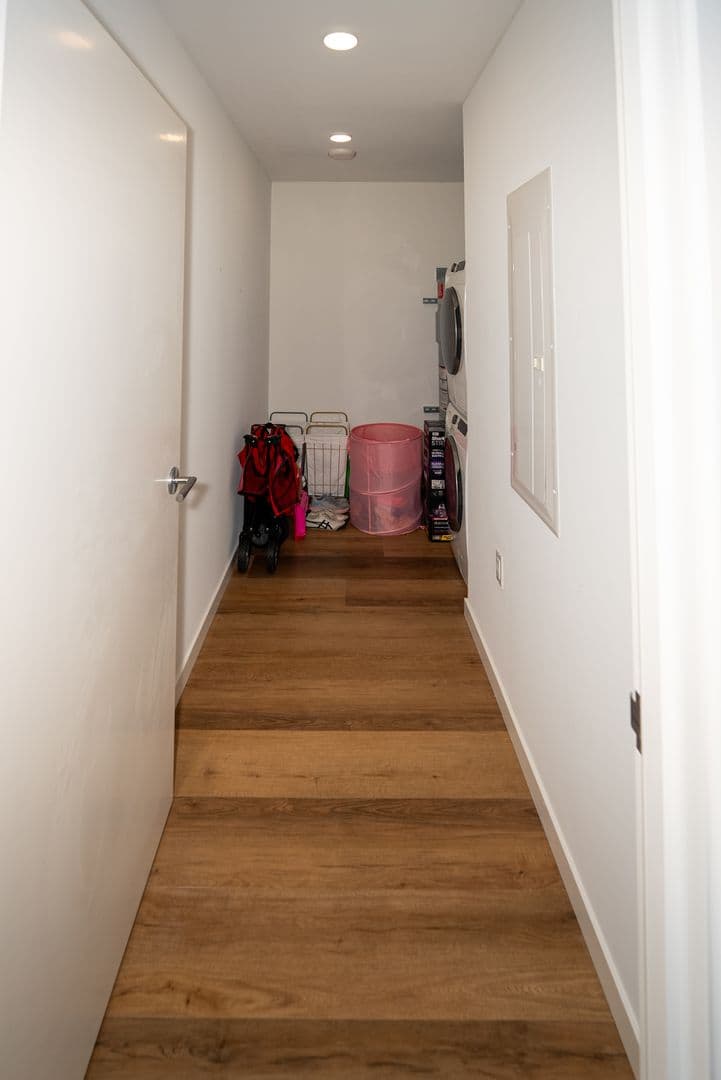 Honolulu Condo: 1515 Liona Street Unit #2718