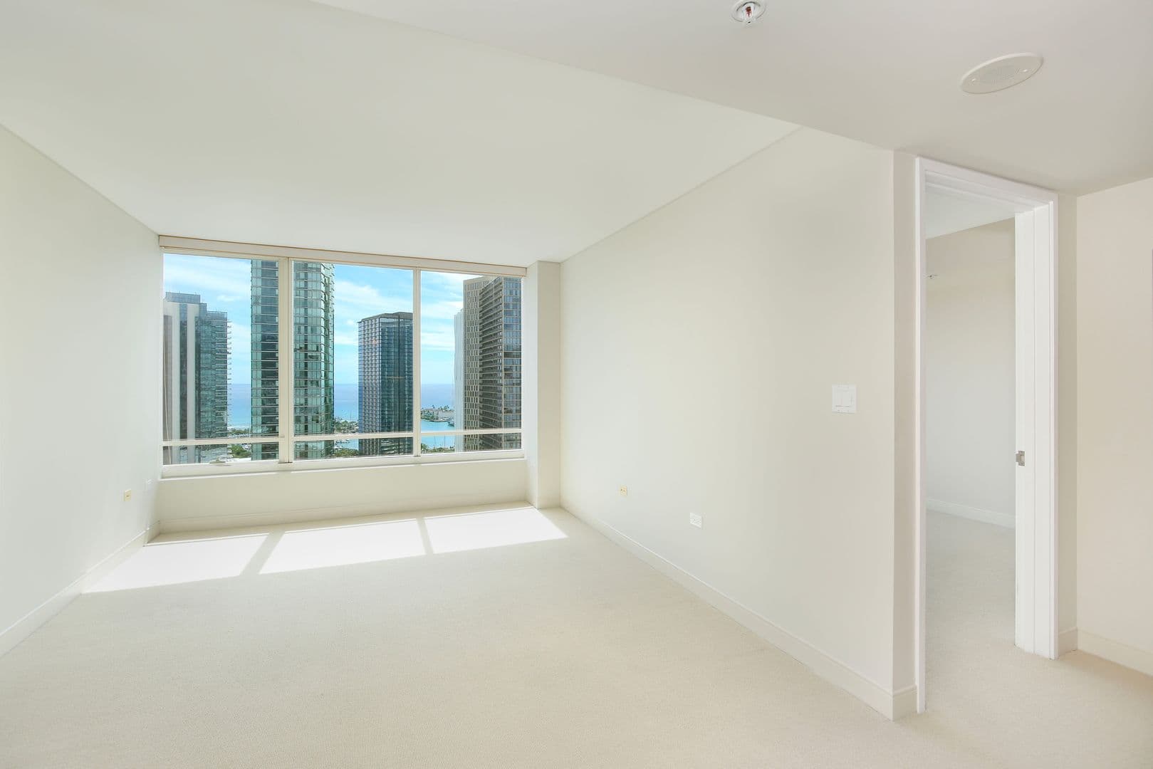 Honolulu Condo: 1009 Kapiolani Blvd #3104