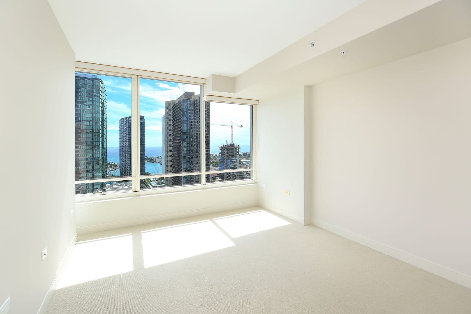 Honolulu Condo: 1009 Kapiolani Blvd #3104
