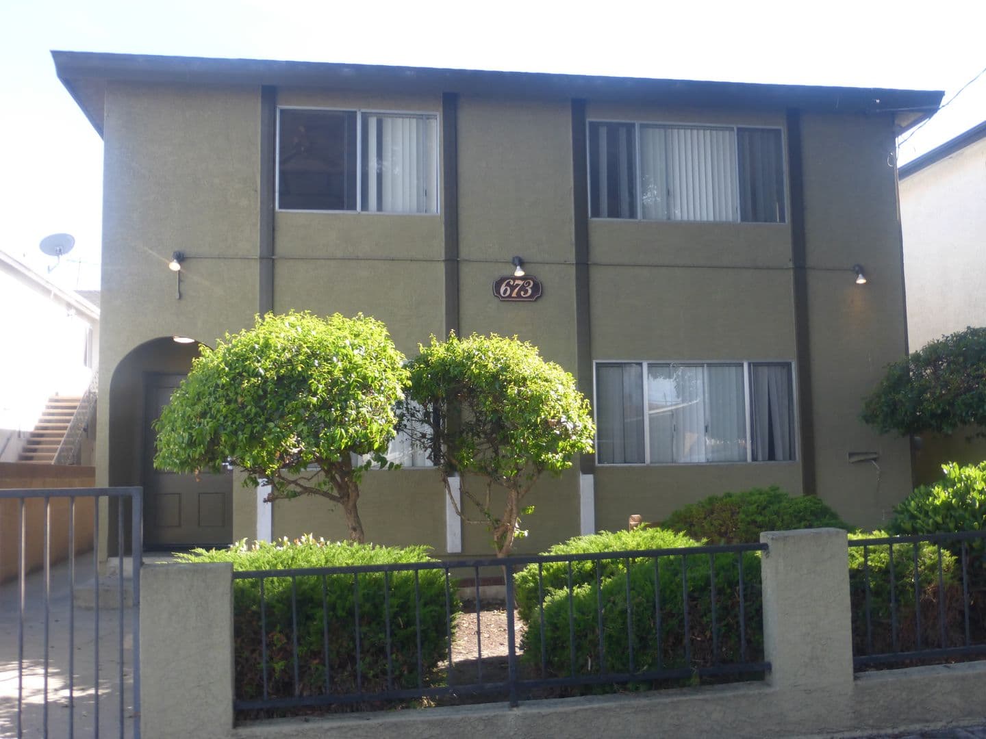 San Pedro Apartment: 673 W 20th Street