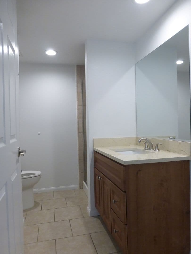 San Pedro Condo: 28006 S Western Ave #254