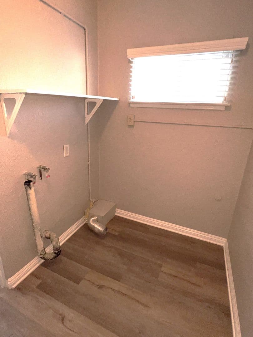 San Pedro Apartment: 1201-1207 S. Patton Avenue
