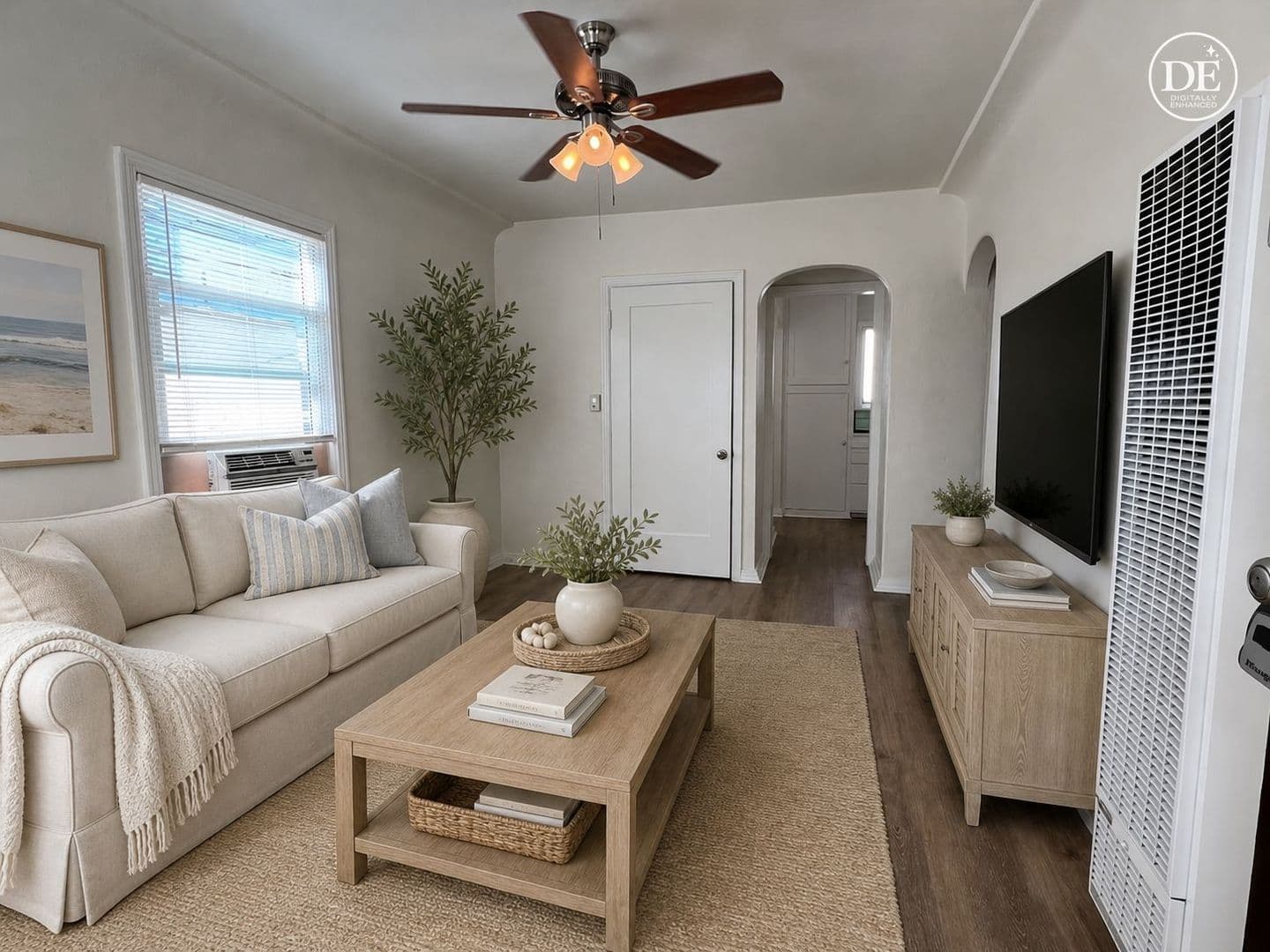 San Pedro Apartment: 1263-1265-1/2 West 8th Street
