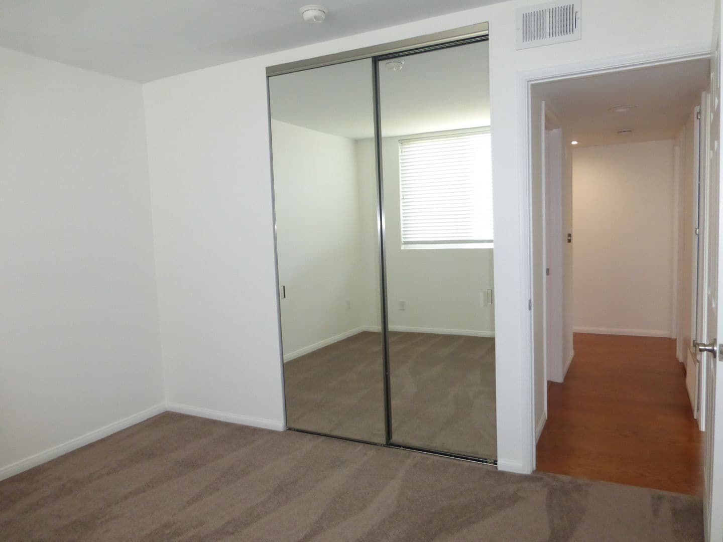 San Pedro Condo: 28006 S Western Ave #254
