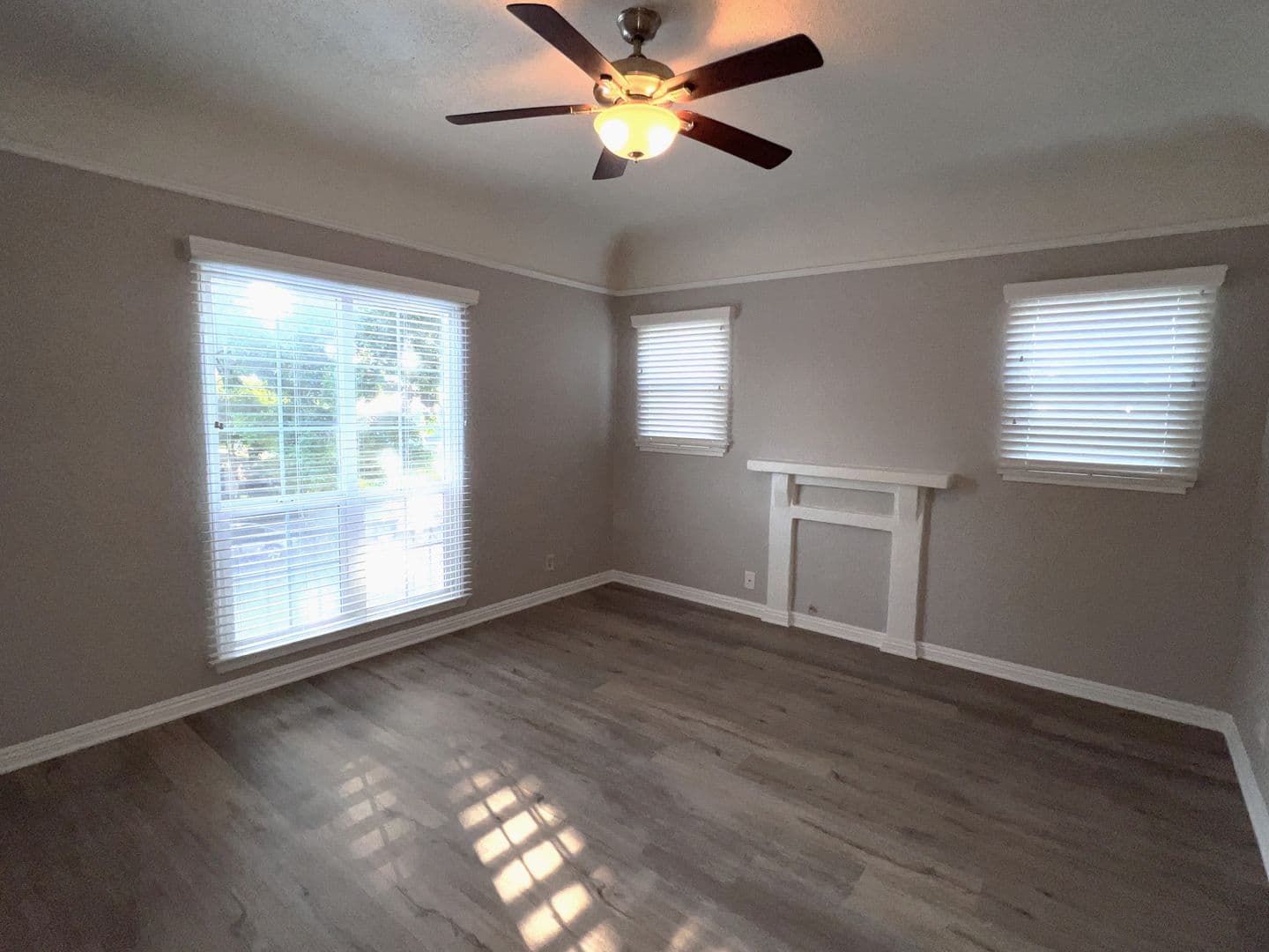 San Pedro Apartment: 1201-1207 S. Patton Avenue