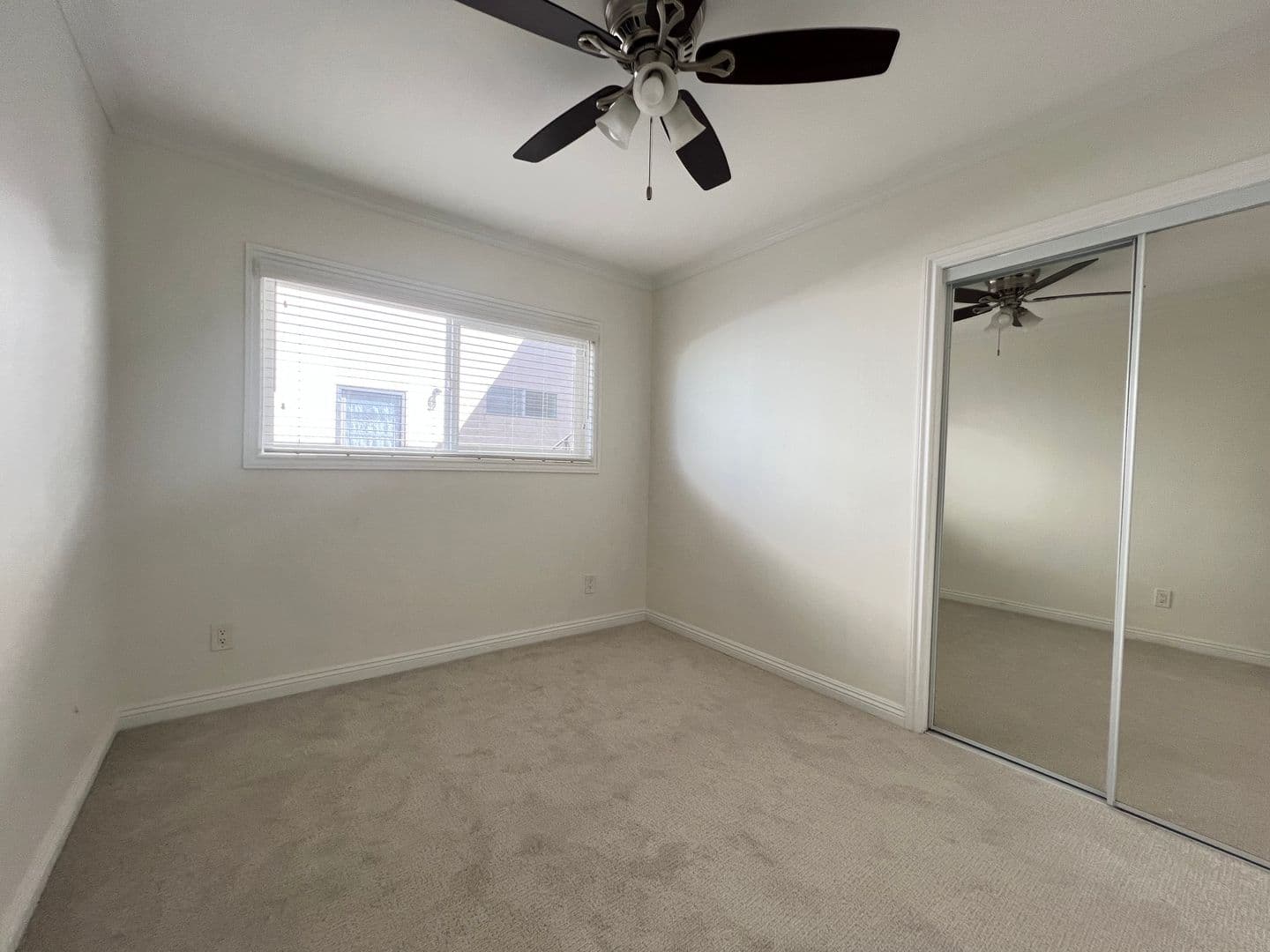 San Pedro Apartment: 777 West 14th Street