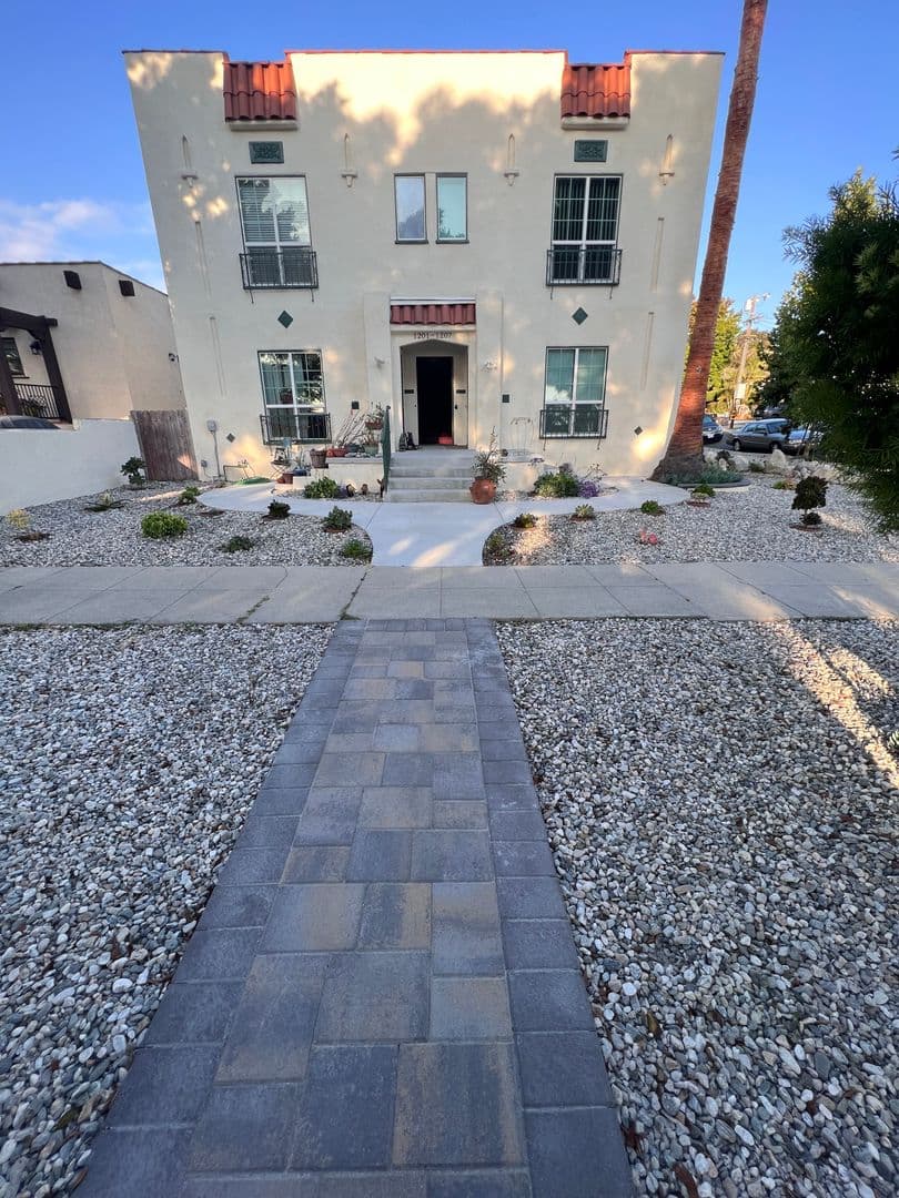 San Pedro Apartment: 1201-1207 S. Patton Avenue
