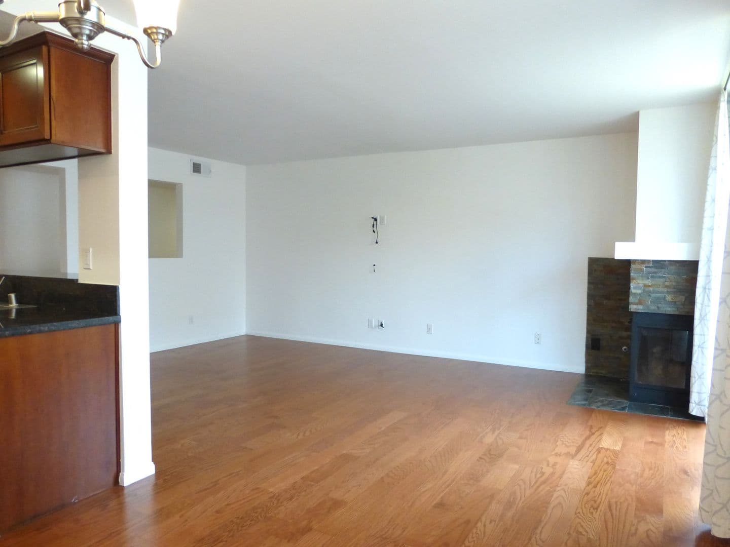 San Pedro Condo: 28006 S Western Ave #254