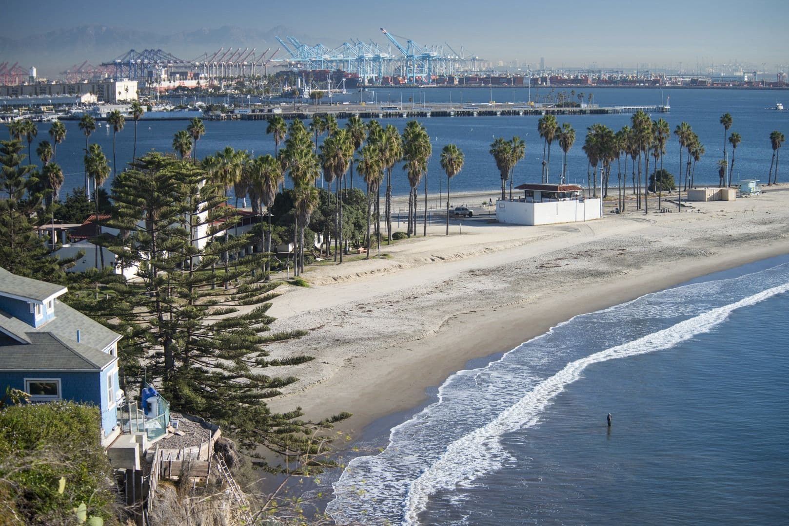 San Pedro Apartment: 1263-1265-1/2 West 8th Street