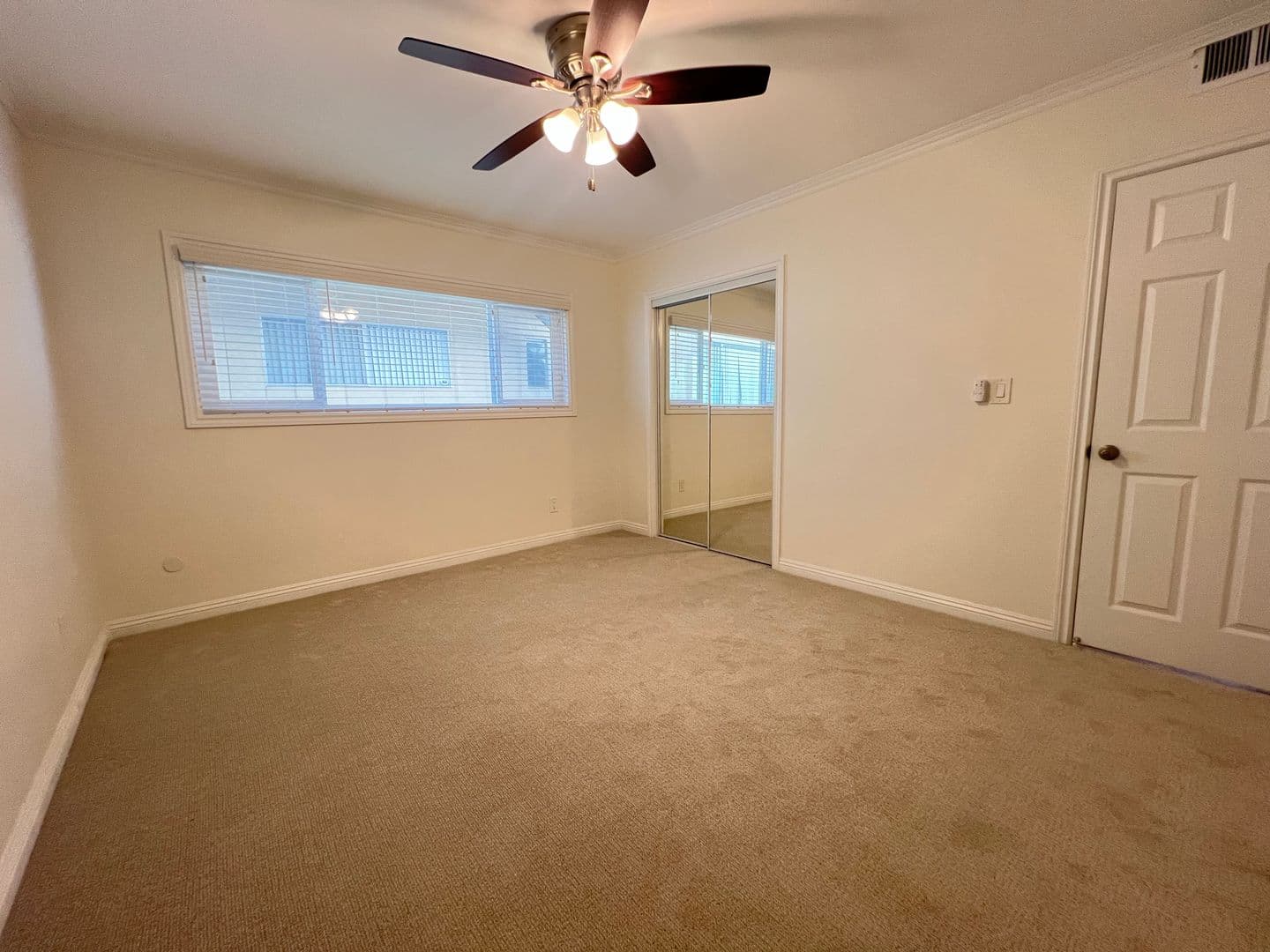 San Pedro Apartment: 777 West 14th Street