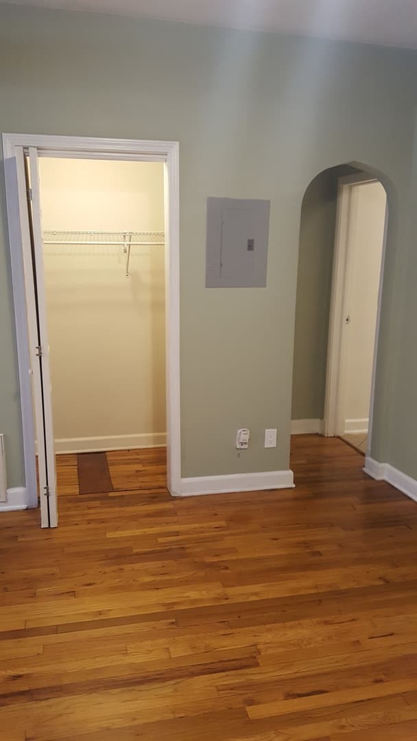lees summit Apartment: P.O.Box 6693  Lee Summit ,Missouri 64064