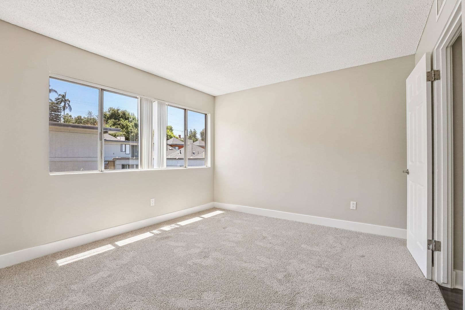 West Covina Apartment: 2900 E. Virginia Ave.