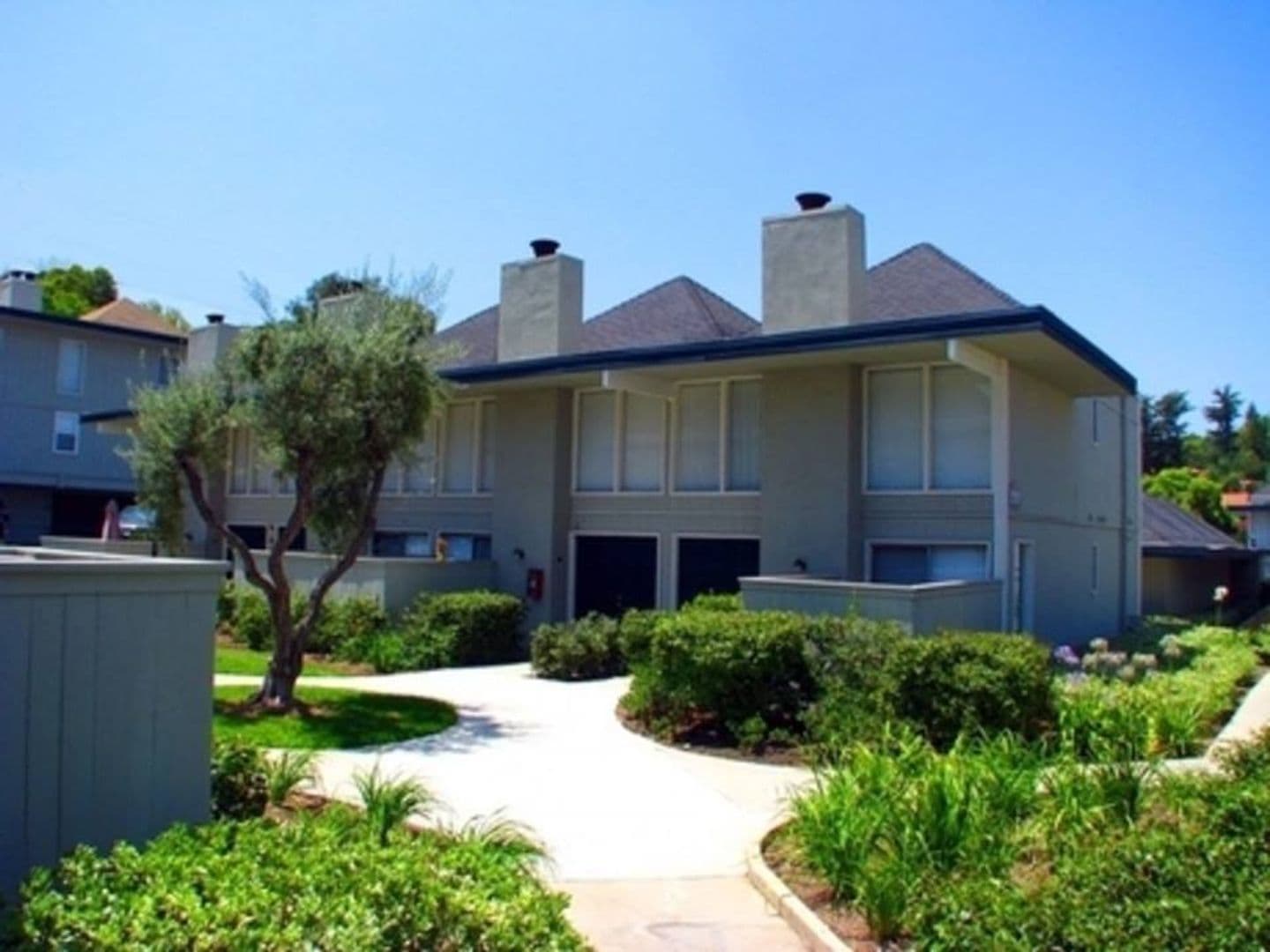 West Covina Apartment: 2900 E. Virginia Ave.