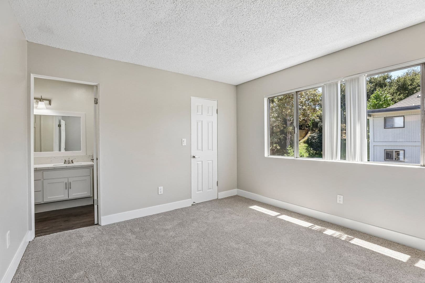 West Covina Apartment: 2900 E. Virginia Ave.
