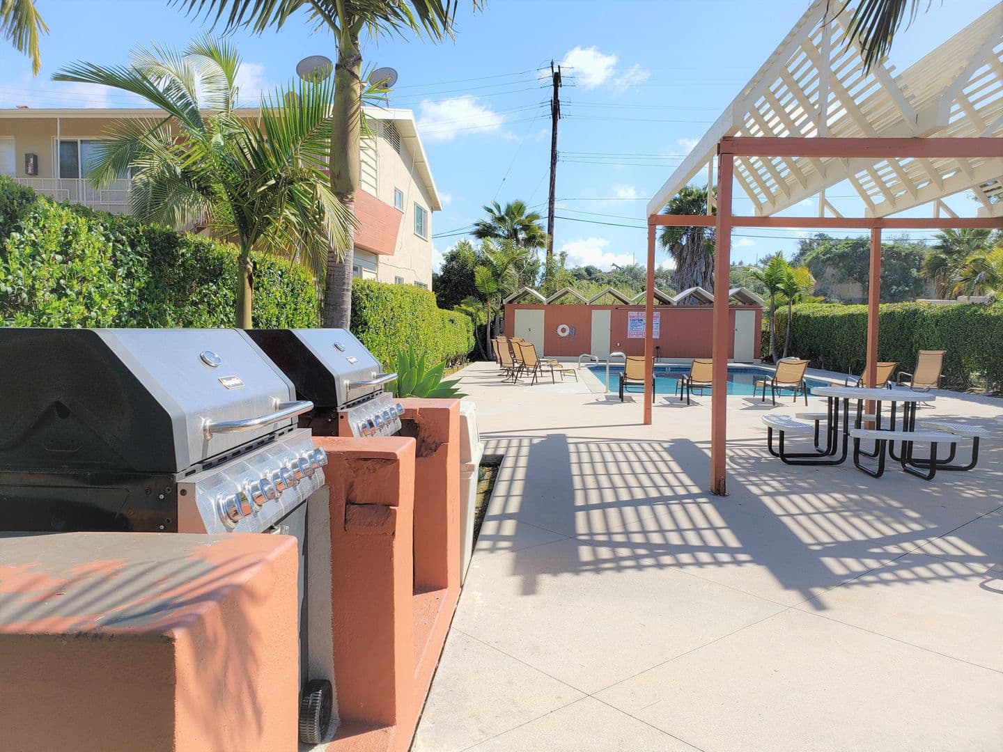 Culver City Apartment: 3902 Lenawee Ave