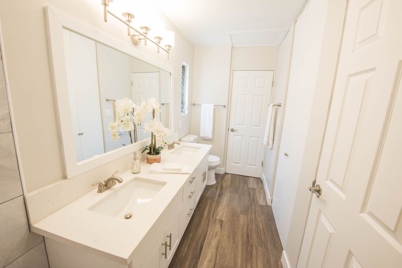 West Covina Apartment: 2900 E. Virginia Ave.